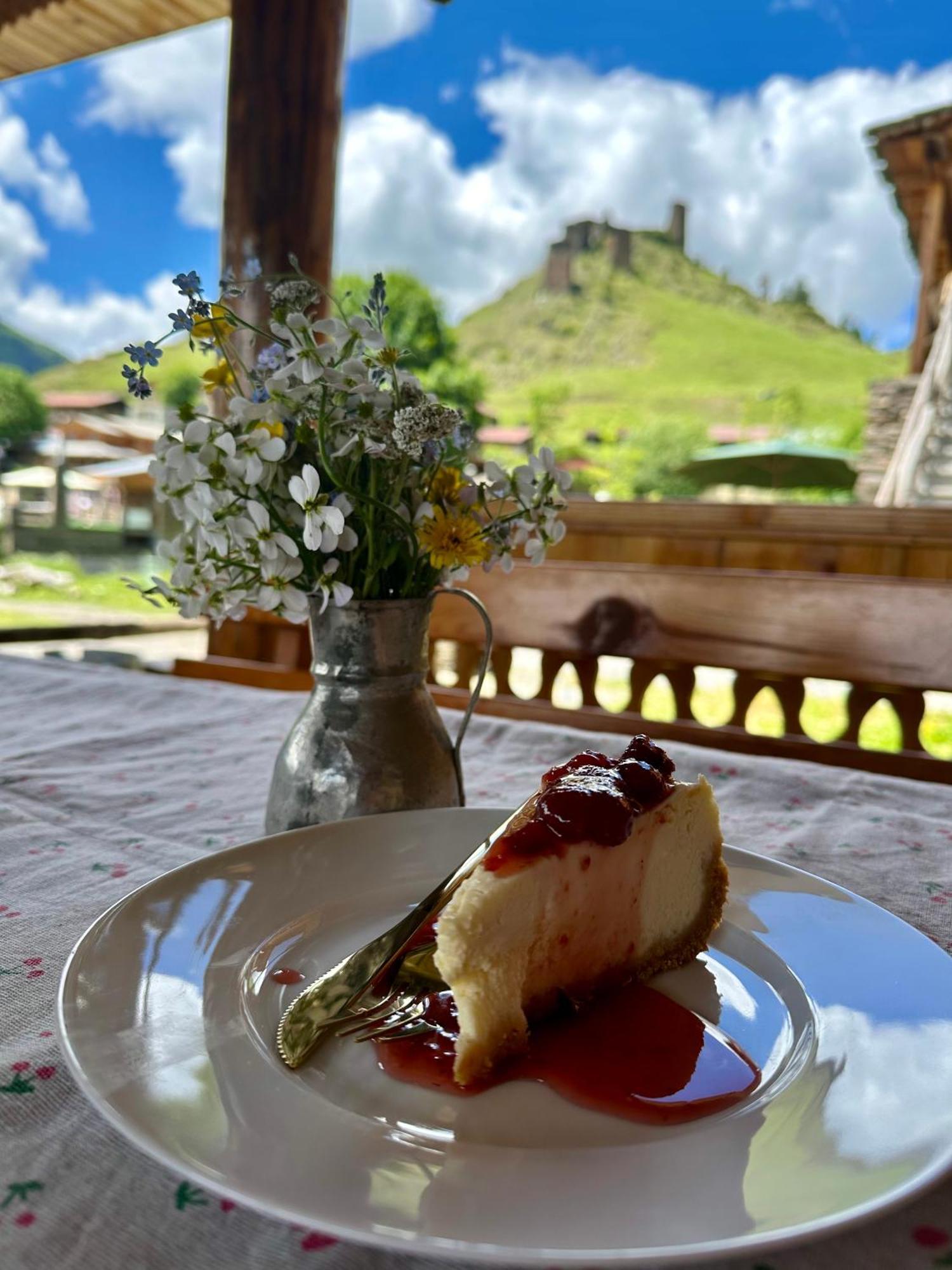 Guesthouse Lasharai Omalo 外观 照片