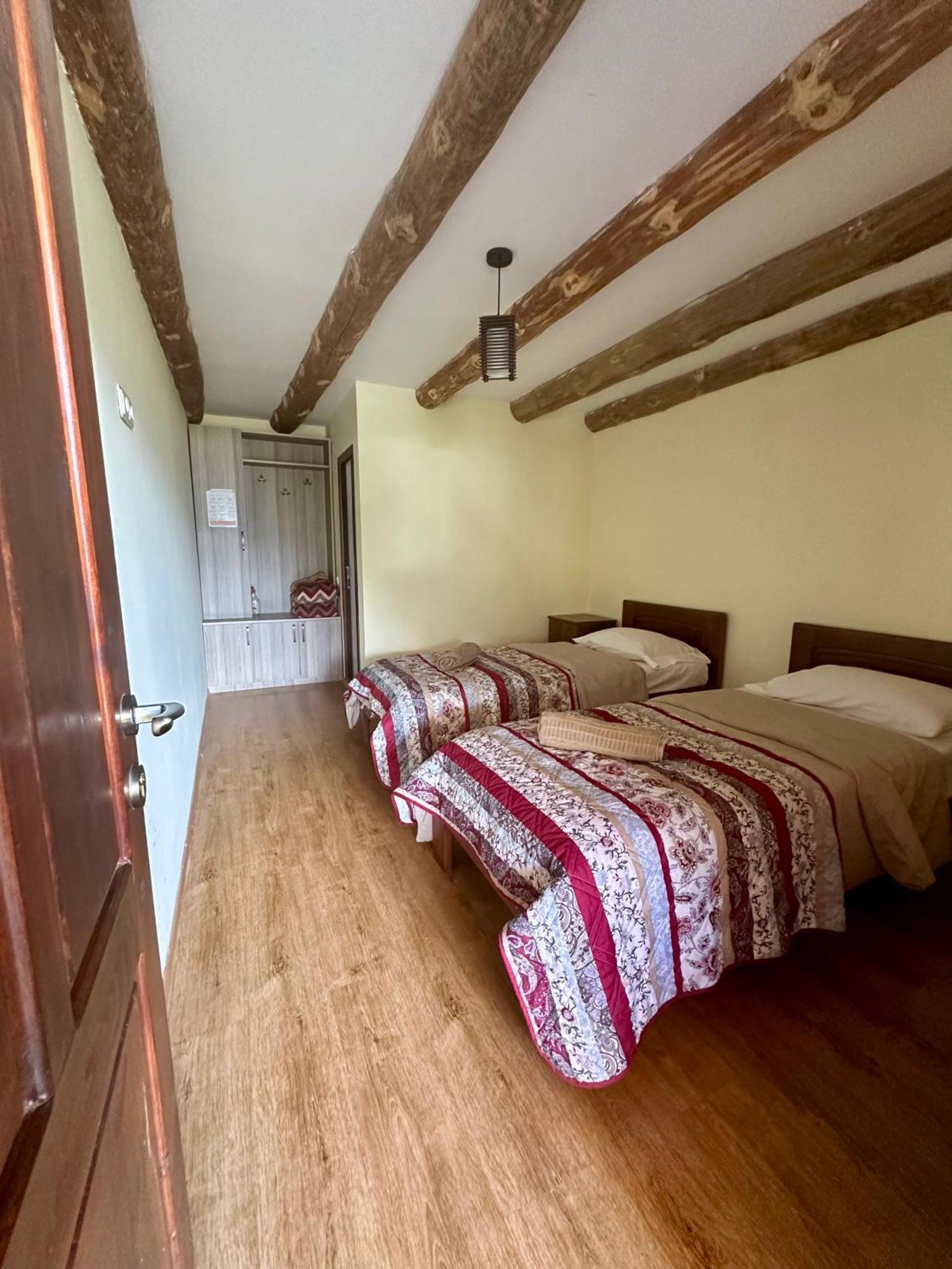 Guesthouse Lasharai Omalo 外观 照片