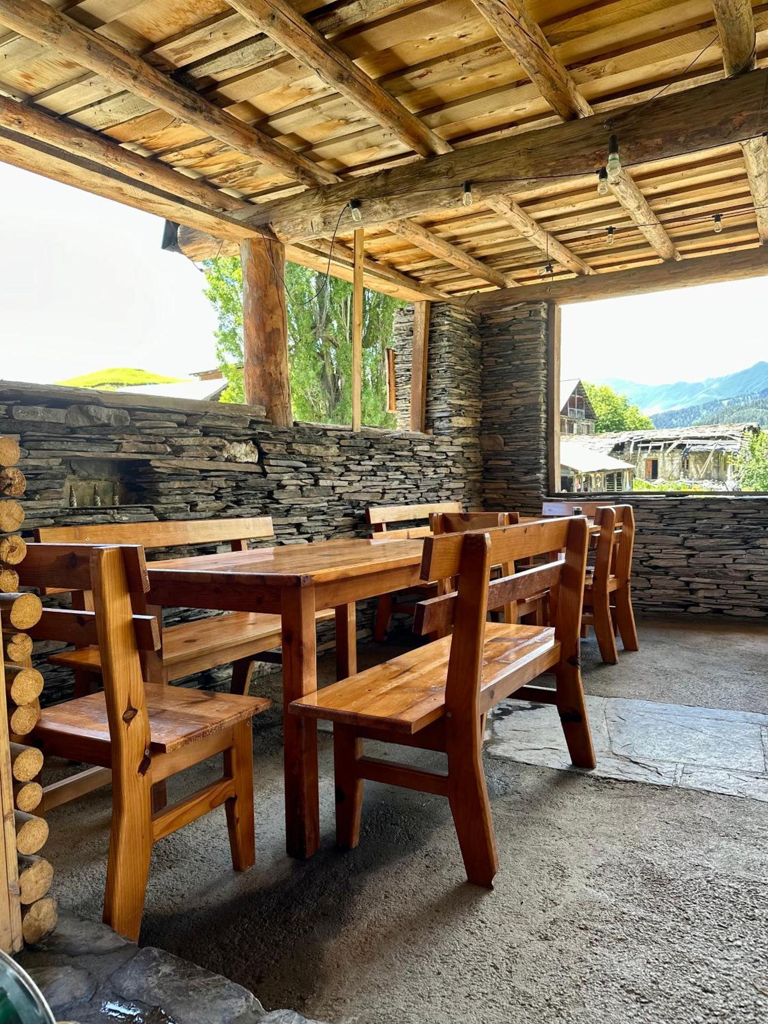 Guesthouse Lasharai Omalo 外观 照片